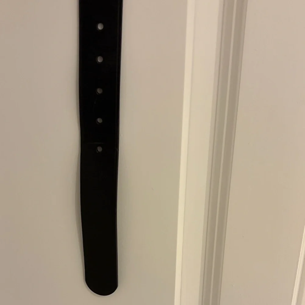 Aritzia Black Leather Belt with Gold Details - Picture 3 of 6